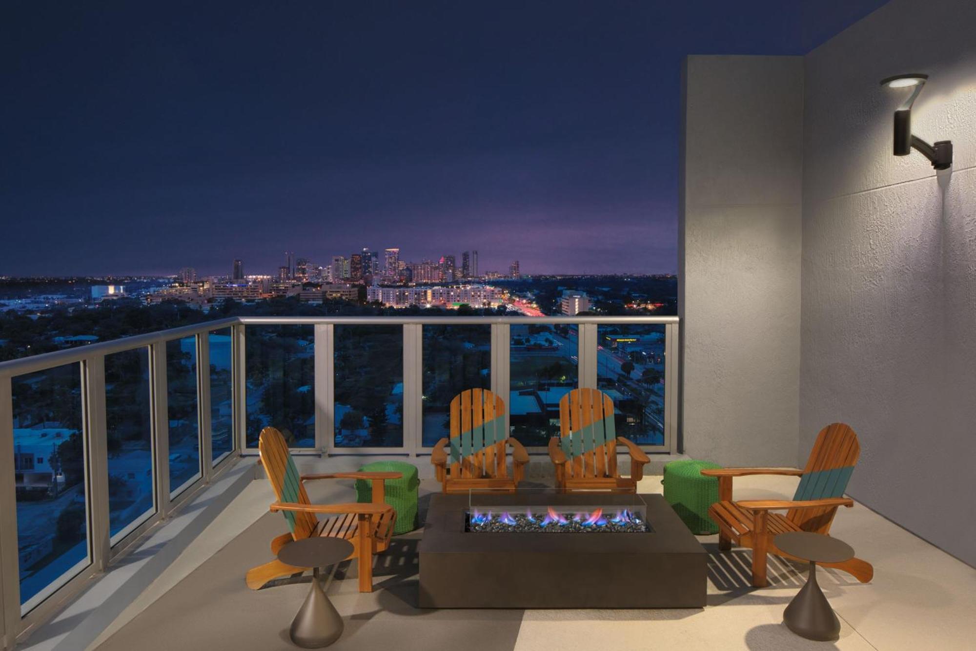 Aloft Fort Lauderdale Airport & Cruise Port エクステリア 写真